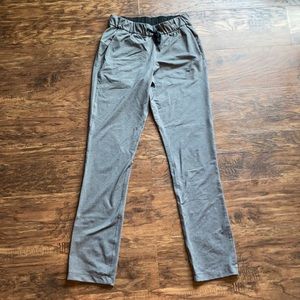 LuluLemon Heather Grey On the Fly Pants, Size 4